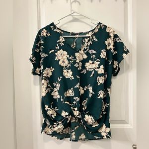 Green twist front top
